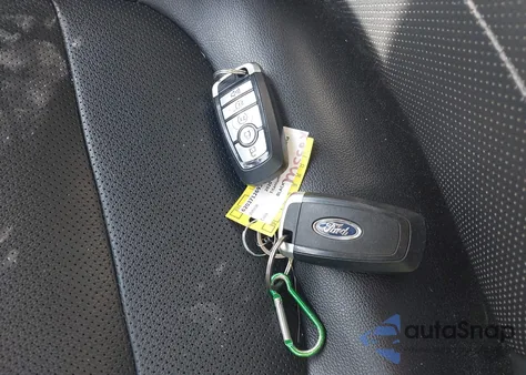 2020 Ford Escape Titanium Hybrid from USA, damaged, VIN 1FMCU9DZ9LUB12612